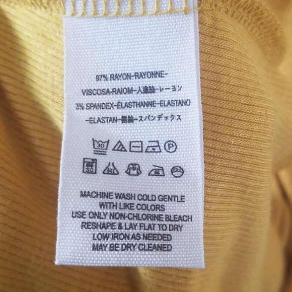 Free People - Picture 3 of 5